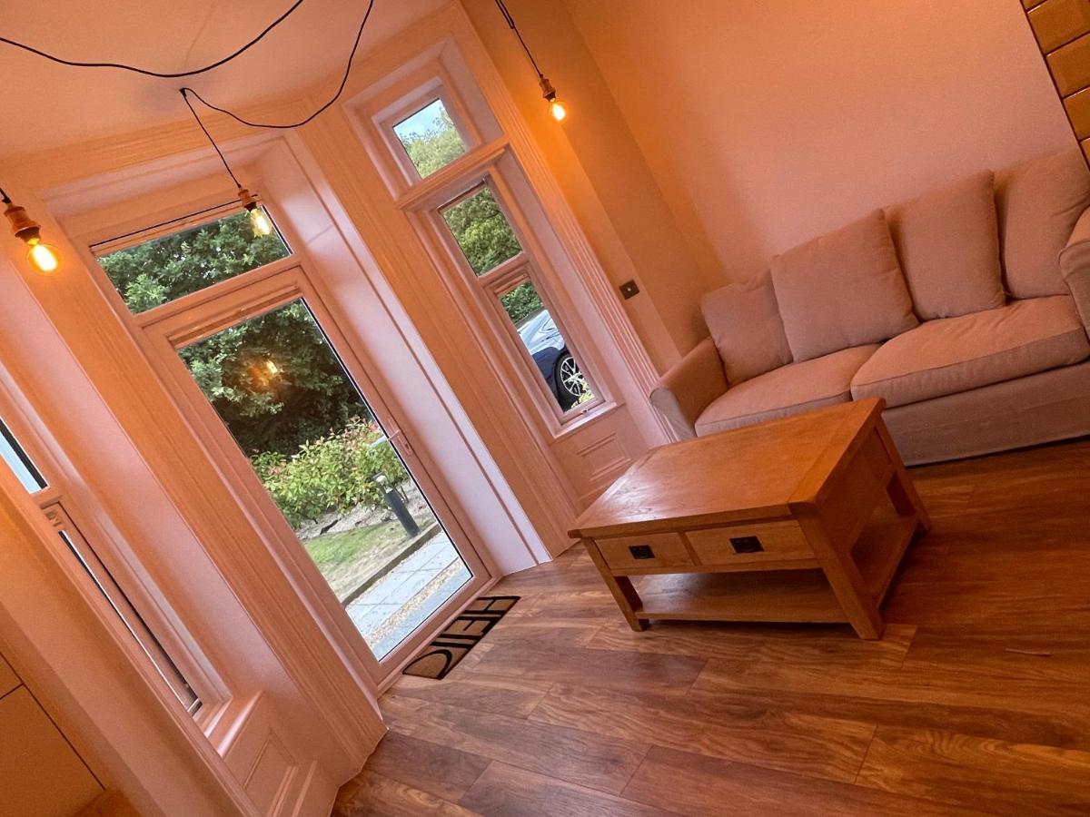 Stylish One Bedroom Central Bournemouth Flat Buitenkant foto